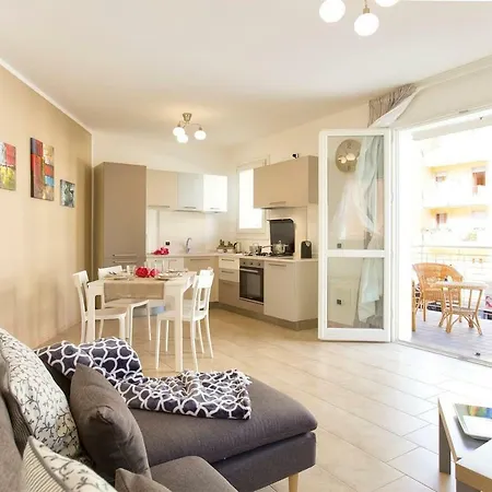 Sardinia Re - Fanny's House Apartament Alghero