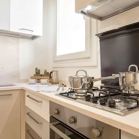 Sardinia Re - Fanny's House Alghero