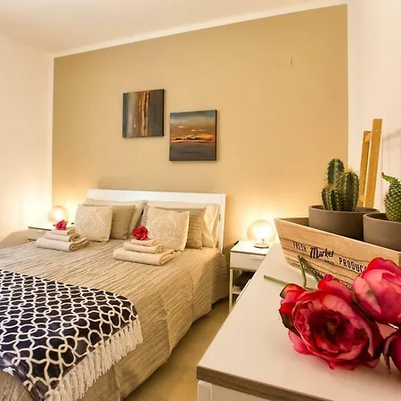 Sardinia Re - Fanny's House Alghero